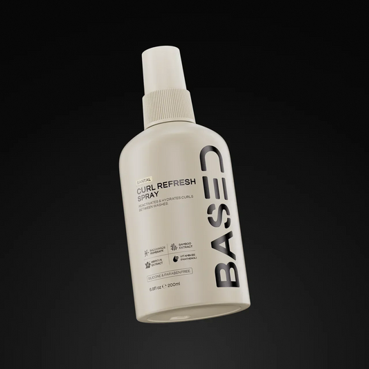 BASED Locköverhalningsspray - Produkt - Lockuppfräschningsspray för Män Sverige